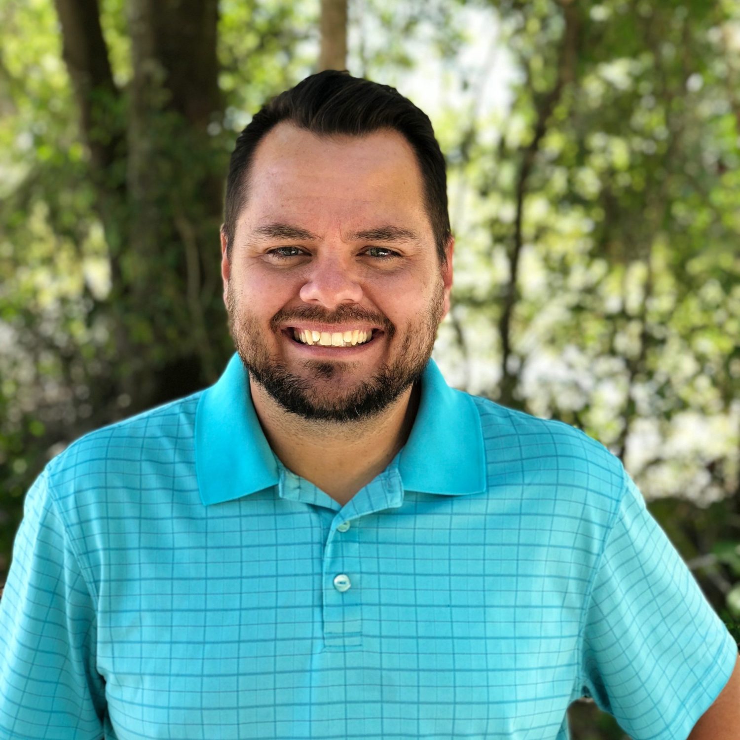 Dustin-Headshot (003)